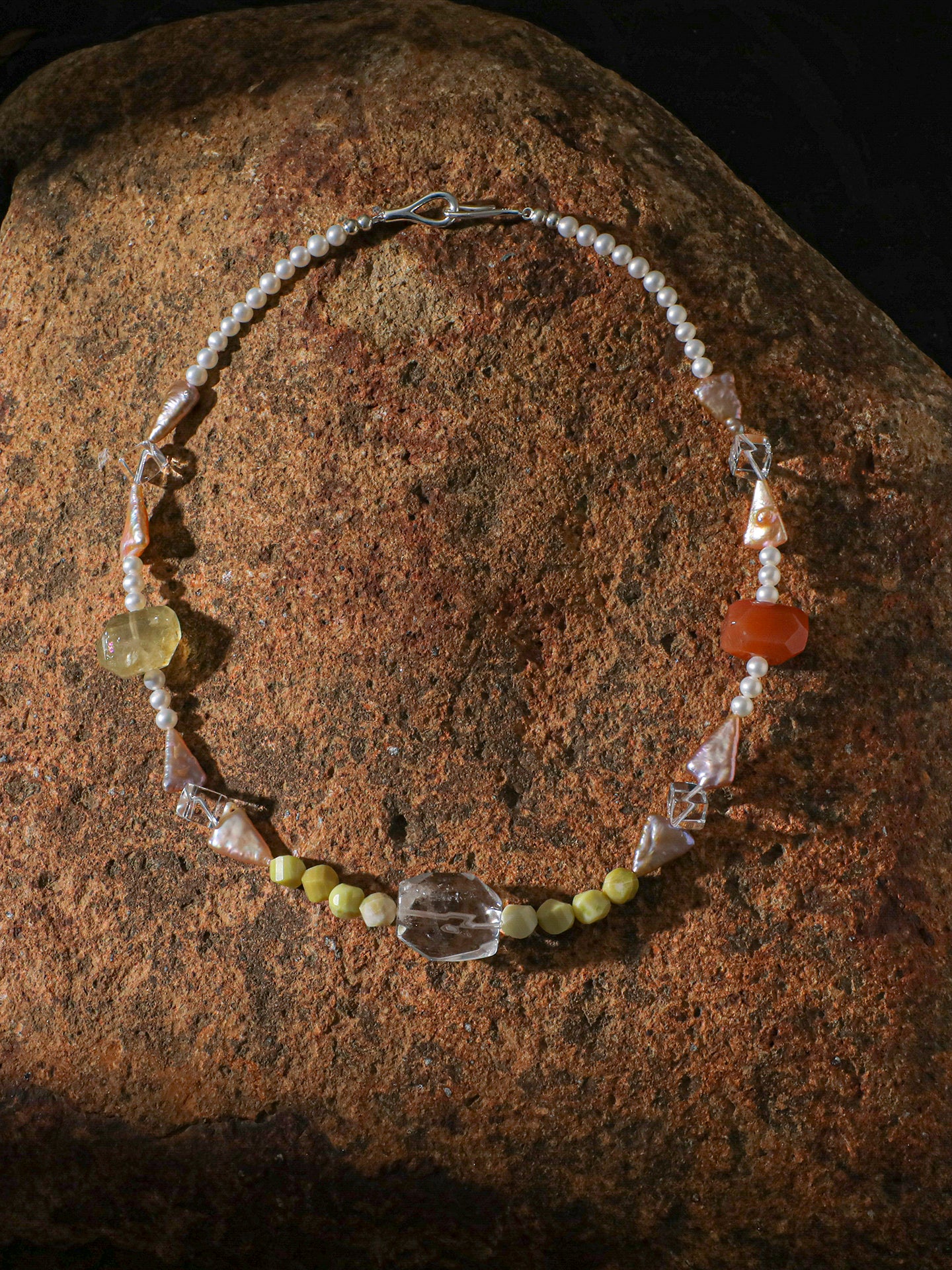 Hongmo Xiyan Necklace