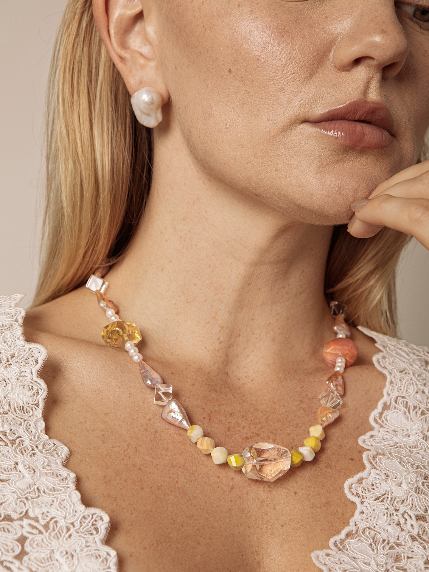 Hongmo Xiyan Necklace